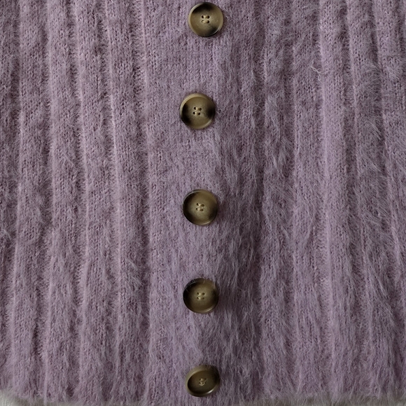 She + Sky Cropped Lavender Fuzzy Eyelash Ribbed Sweater Tank, Button Detail, EUC - Picture 5 of 6